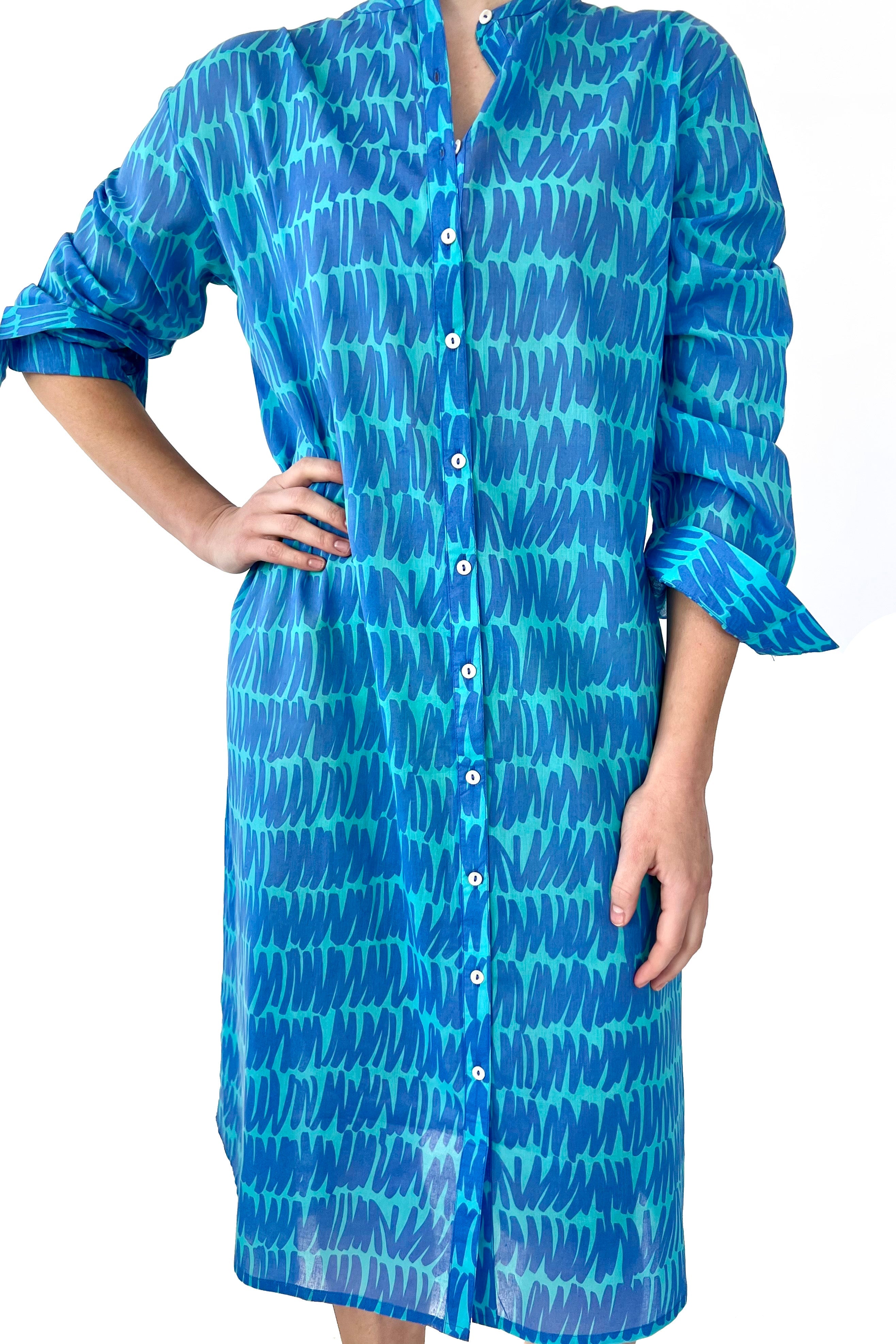 Shirt Dress Gesture Aqua/Peri / M/L Shirt Dress Gesture Aqua/Peri / M/L